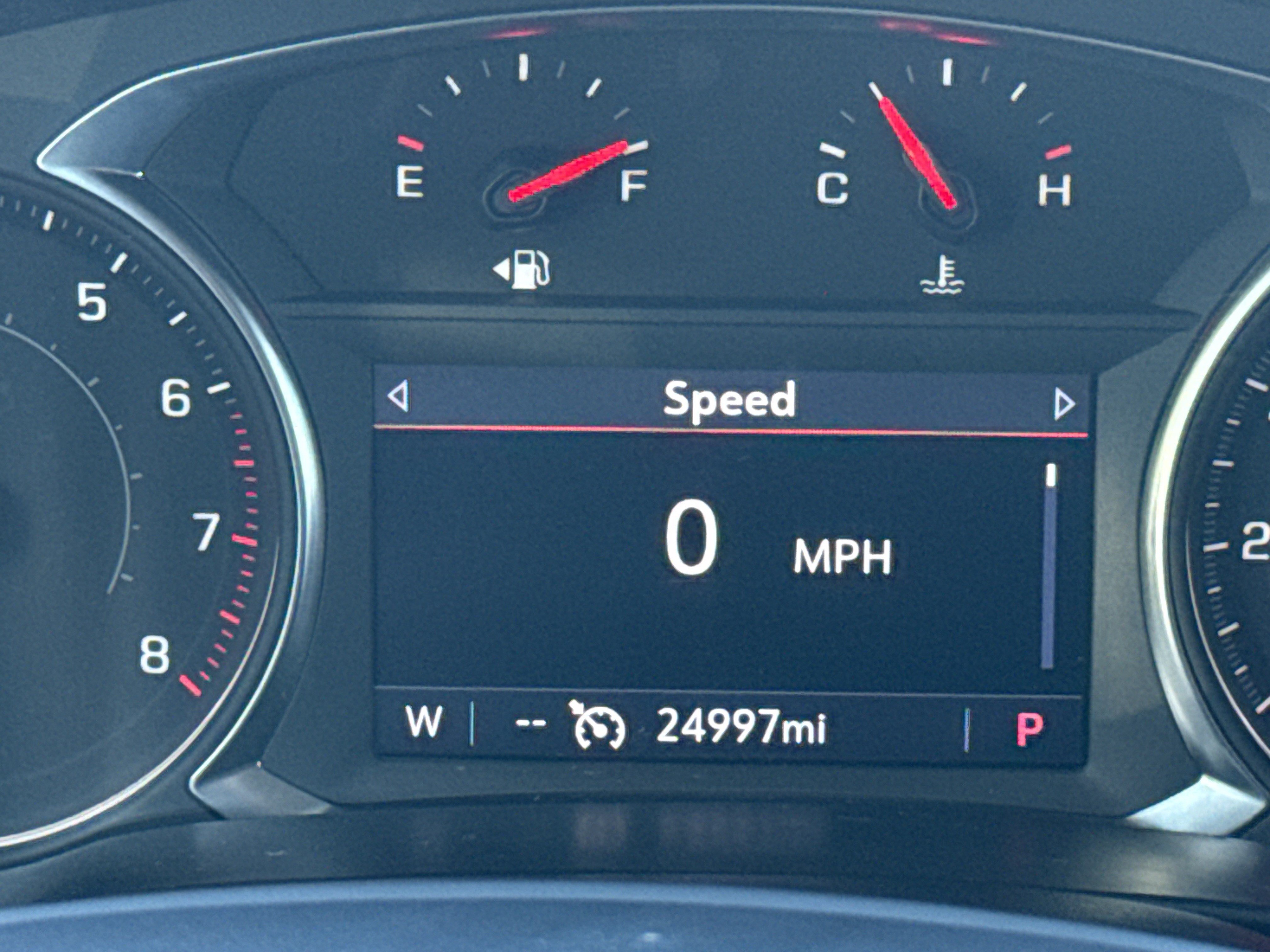 Used 2025 Chevrolet Blazer LT FWD image 21