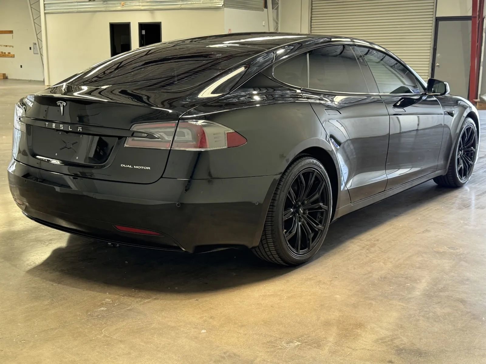 Used 2021 Tesla Model S Long Range Plus image 4