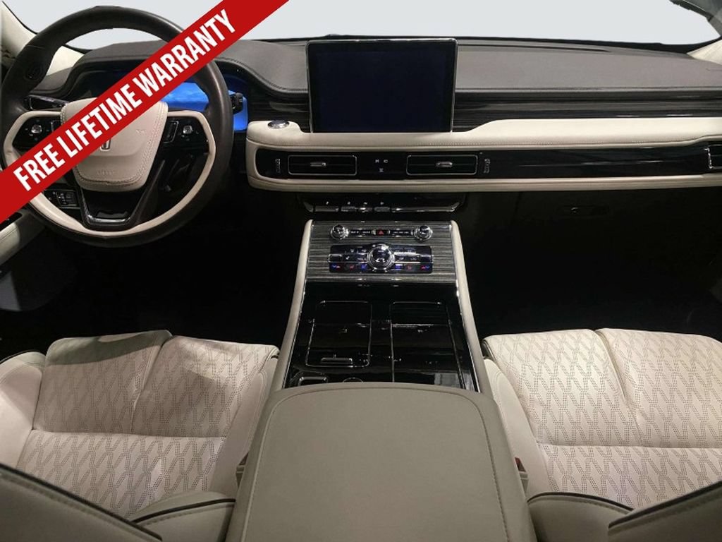 Used 2024 Lincoln Aviator Black Label w/ Jet Package AWD/4WD image 25