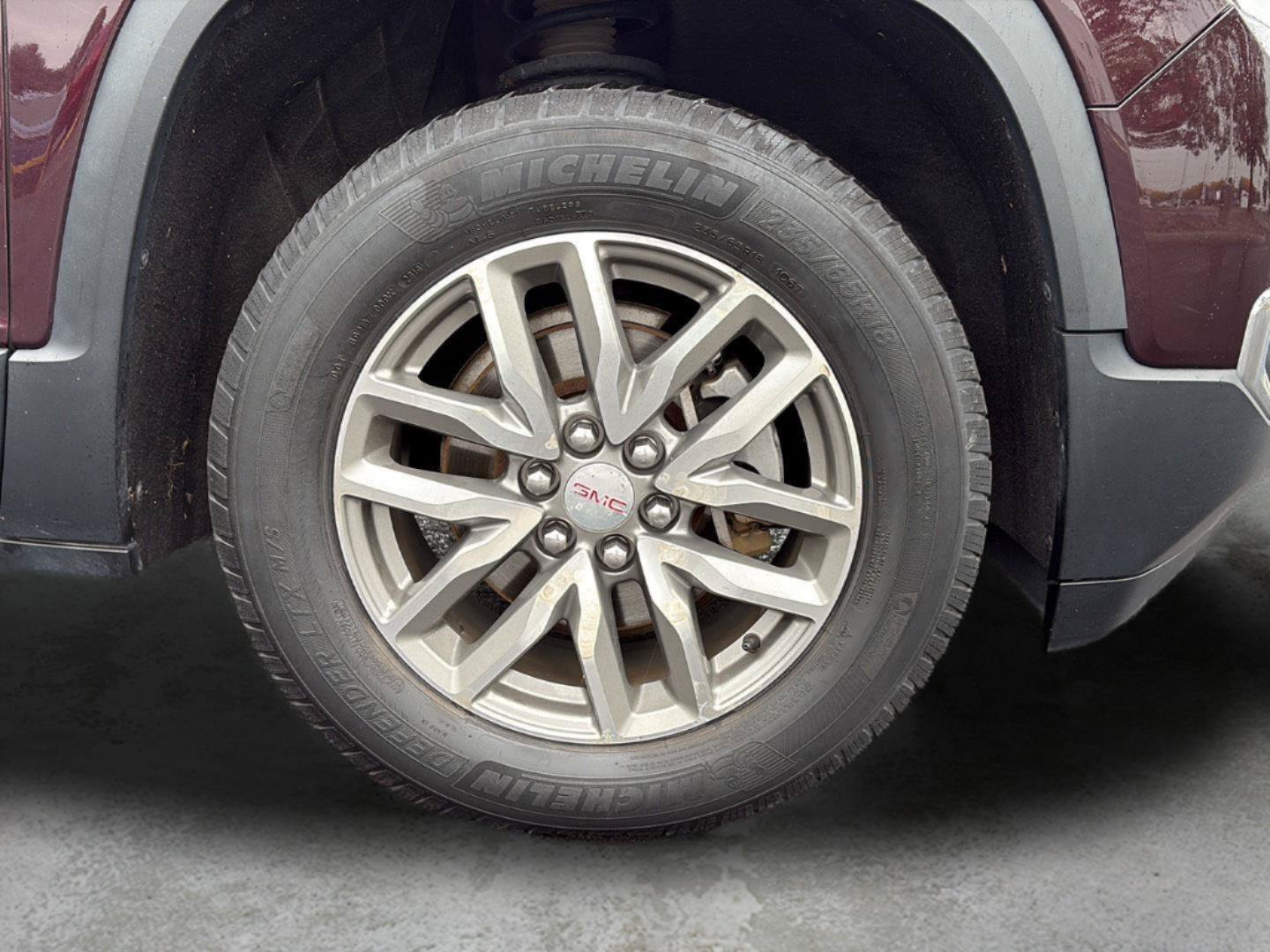 Used 2017 GMC Acadia SLE AWD/4WD image 22