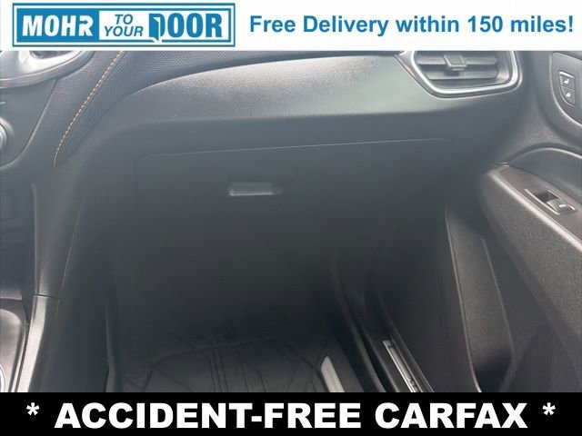 Used 2021 Chevrolet Equinox Premier w/ Redline Edition image 27