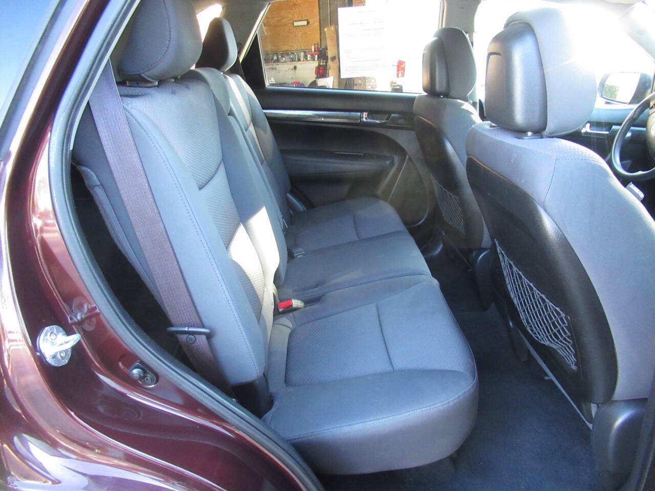 Used 2013 Kia Sorento LX FWD image 13