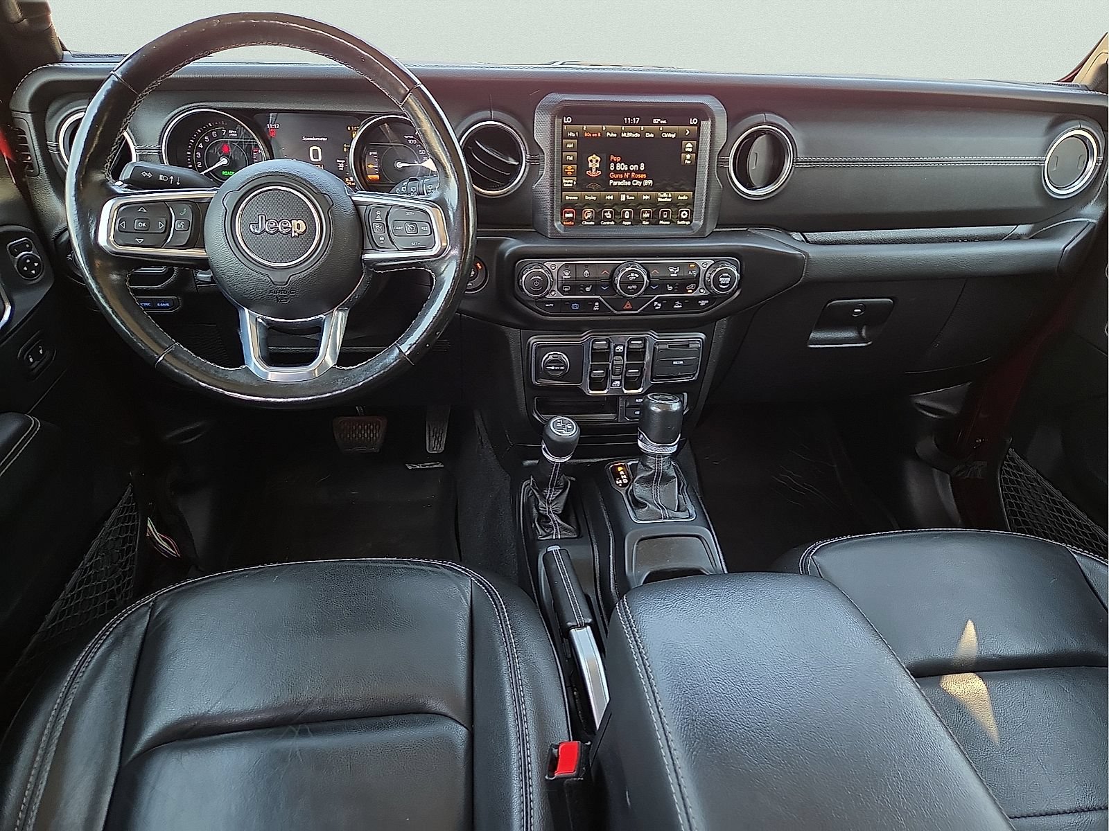 Used 2021 Jeep Wrangler Unlimited Sahara w/ Cold Weather Group AWD/4WD image 11