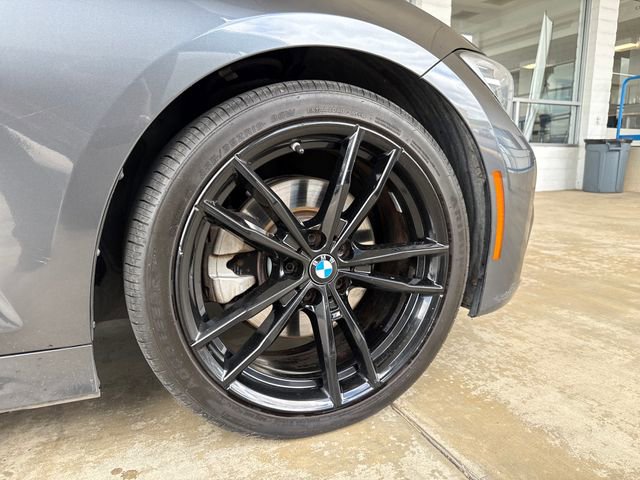 Used 2022 BMW 330i Sedan w/ M Sport Package RWD image 27