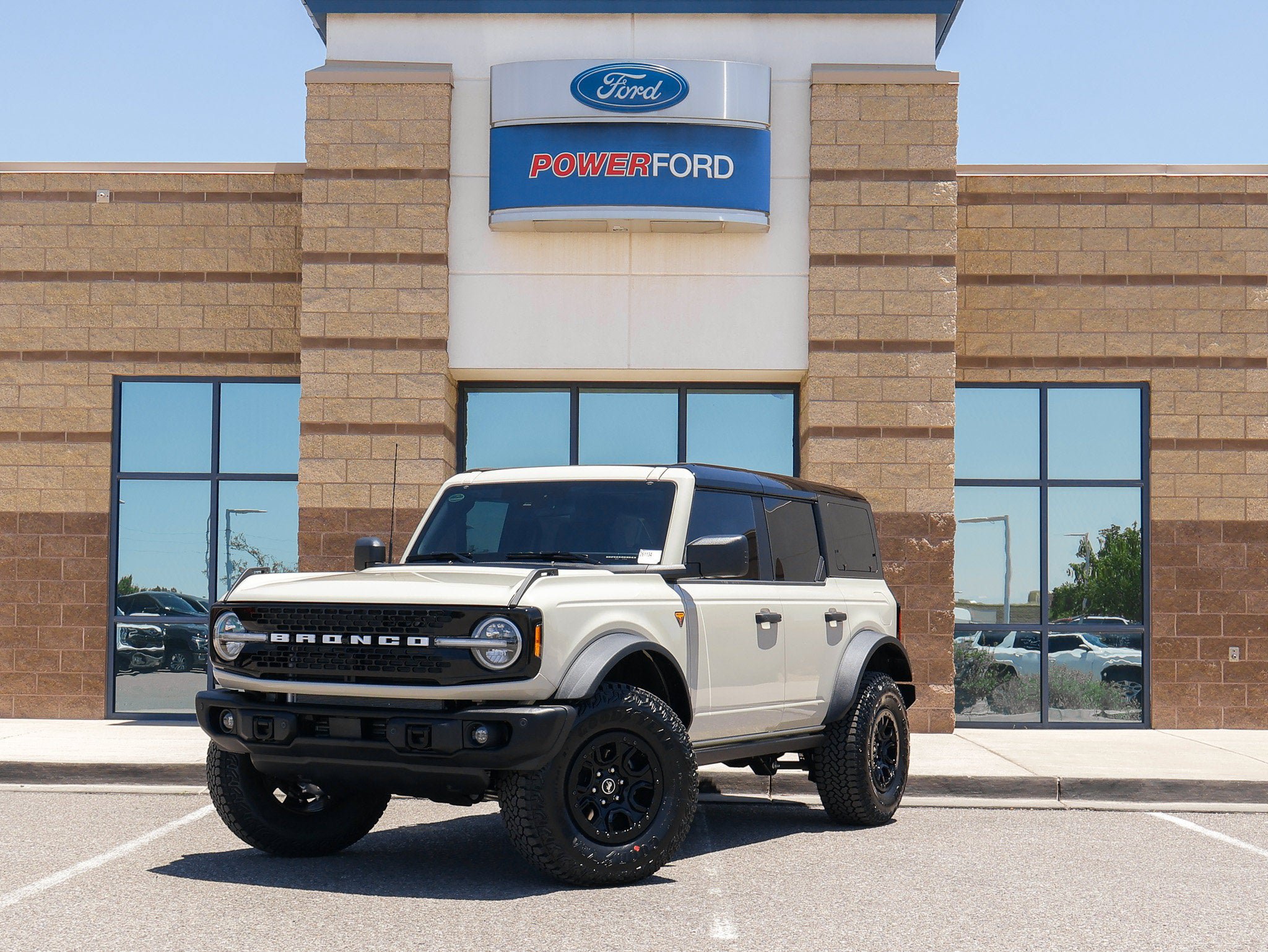 New 2026 Ford Bronco Badlands AWD/4WD image 2
