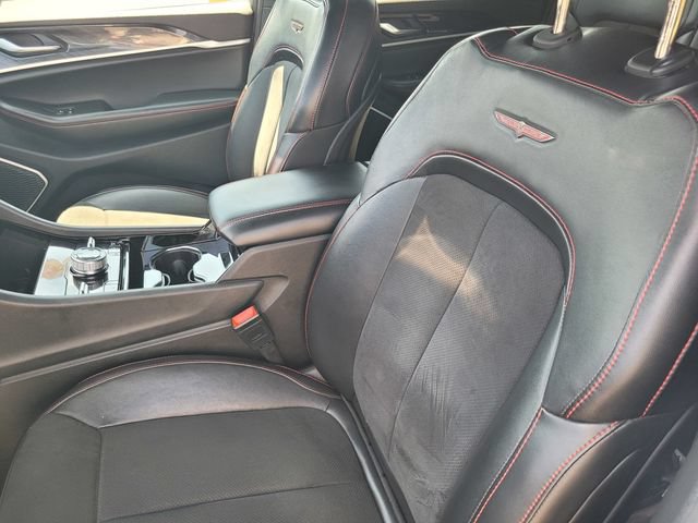 Used 2022 Jeep Grand Cherokee Trailhawk w/ ADV Protech Group II AWD/4WD image 11