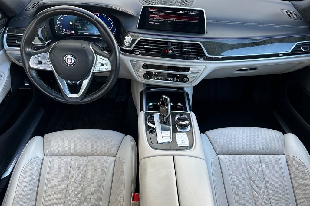 Used 2022 BMW ALPINA B7 xDrive w/ Luxury Rear Seating Package image 14