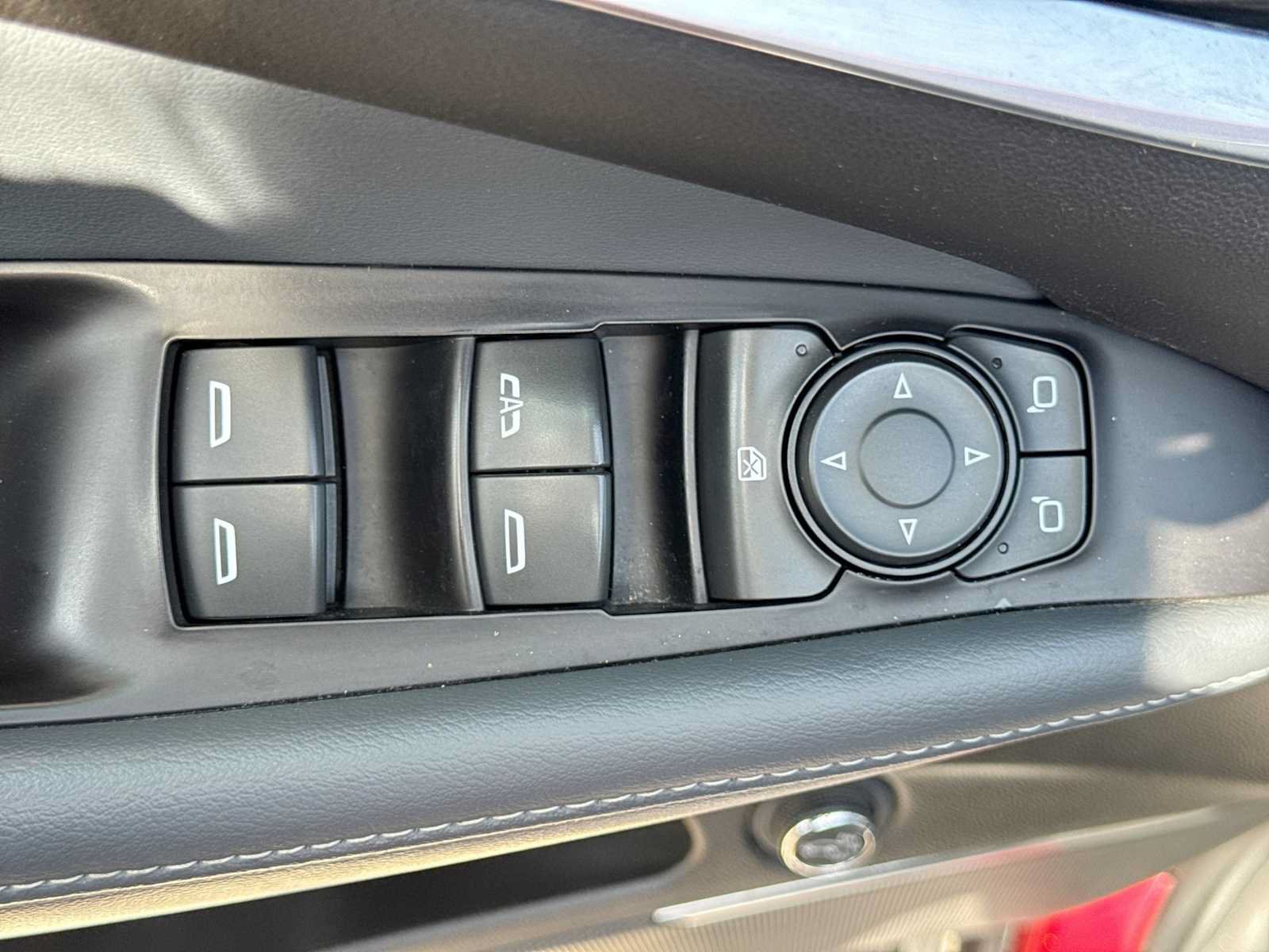 Used 2020 Buick Enclave Essence w/ LPO, Floor Liner Package FWD image 16