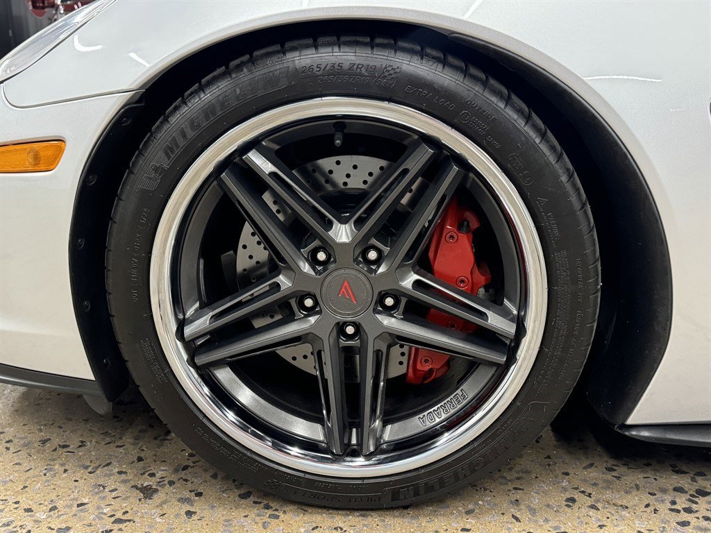 Used 2011 Chevrolet Corvette Grand Sport w/ Preferred Equipment Group image 6