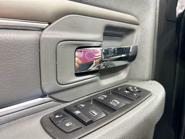 Used 2015 RAM 1500 Outdoorsman AWD/4WD image 17