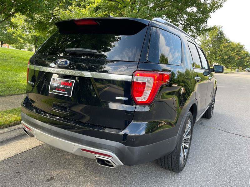 Used 2017 Ford Explorer Platinum AWD/4WD image 56