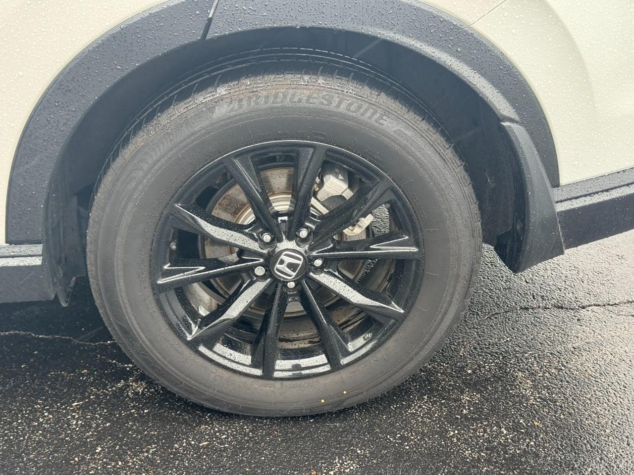 Certified 2025 Honda CR-V Sport-L image 9