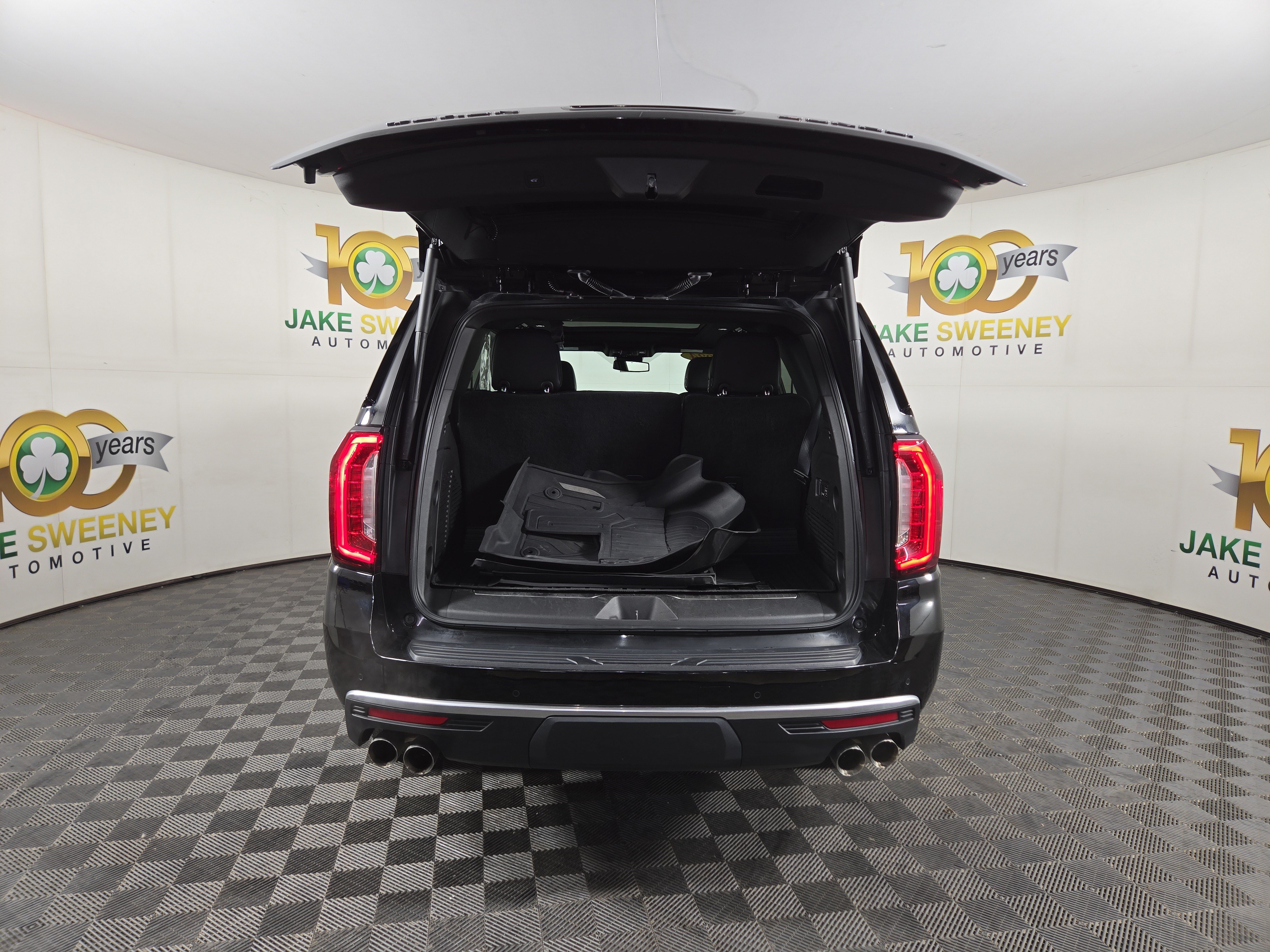 Used 2024 GMC Yukon Denali w/ Max Trailering Package AWD/4WD image 34