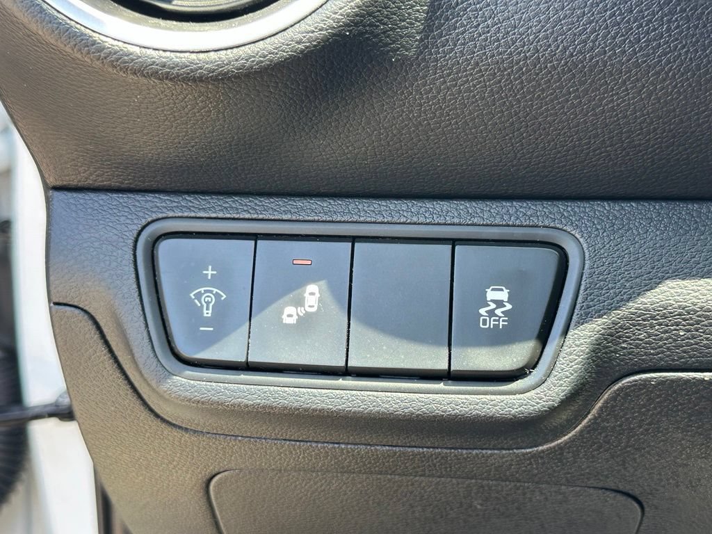 Used 2022 Kia Forte GT-Line w/ GT-Line Technology Package FWD image 31