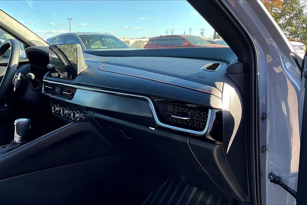 Used 2025 Acura ADX A-Spec image 19