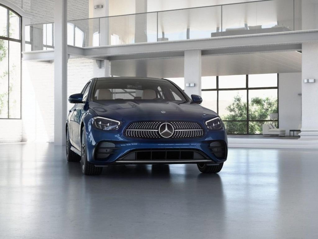 Used 2023 Mercedes-Benz E 350 4MATIC Sedan image 9