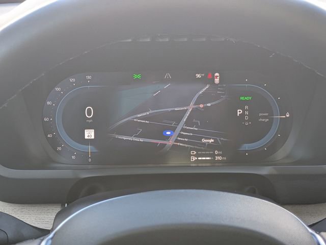 Certified 2025 Volvo XC90 T8 Plus w/ Protection Package Premier image 37