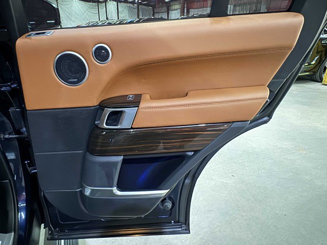 Used 2017 Land Rover Range Rover Autobiography image 61