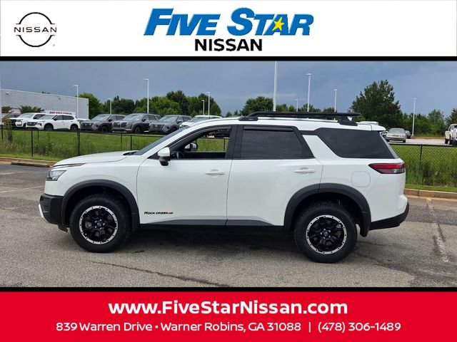 Used 2023 Nissan Pathfinder Rock Creek AWD/4WD image 4