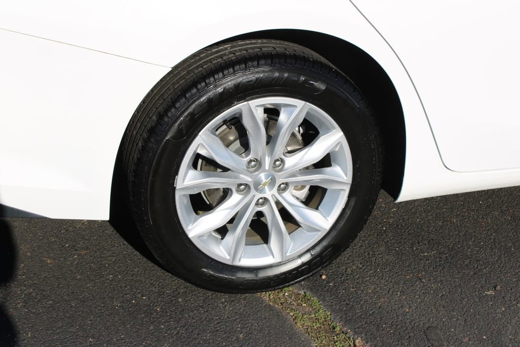 Used 2024 Chevrolet Malibu LT image 46