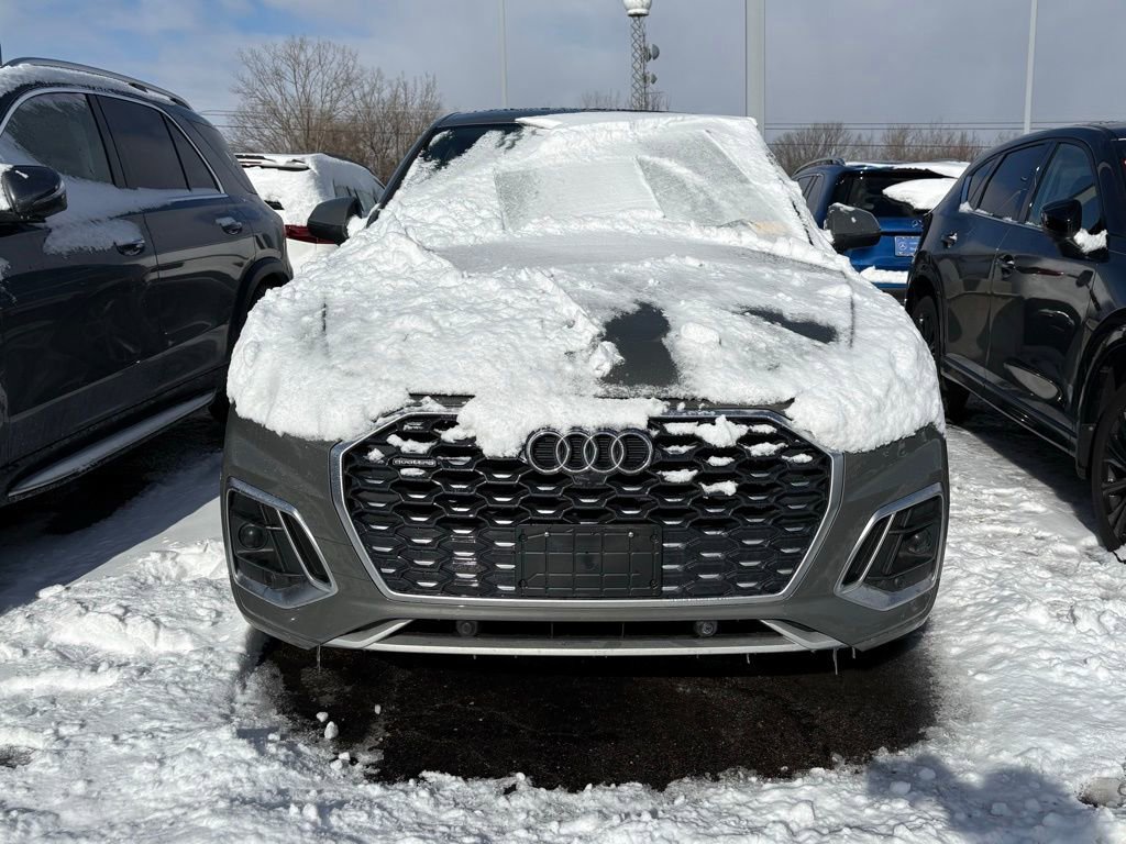 Used 2023 Audi Q5 2.0T Premium Plus w/ Premium Plus Package image 2