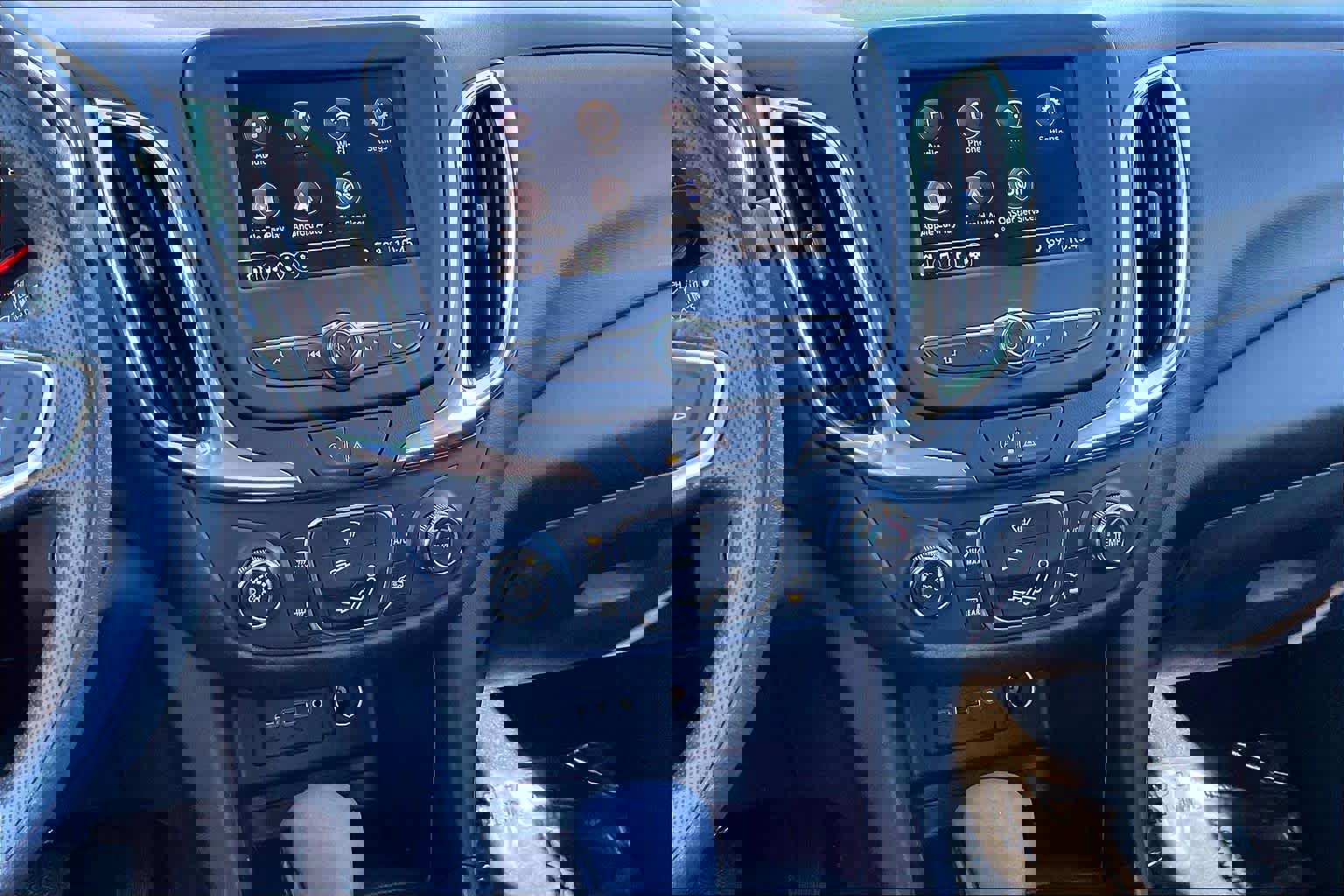 Used 2023 Chevrolet Equinox LT image 12