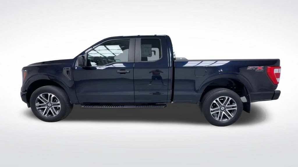 Used 2023 Ford F150 XL w/ STX Appearance Package AWD/4WD image 5