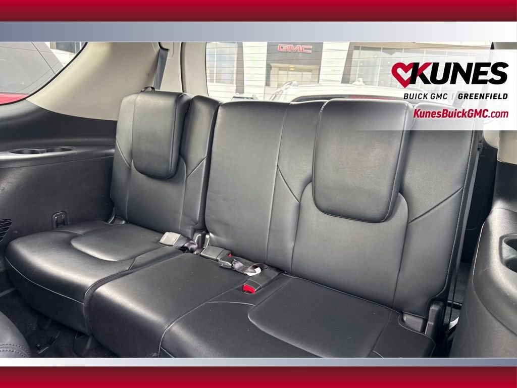 Used 2024 Nissan Armada SL w/ Captain's Chairs Package image 32