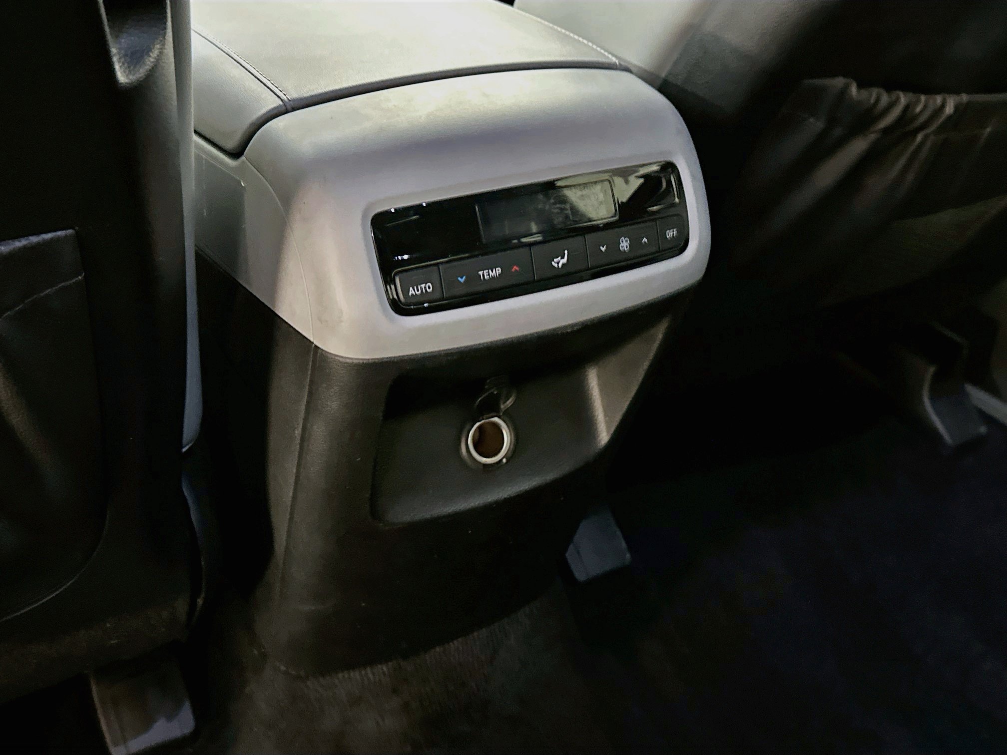 Used 2025 Hyundai Palisade SEL AWD/4WD image 28