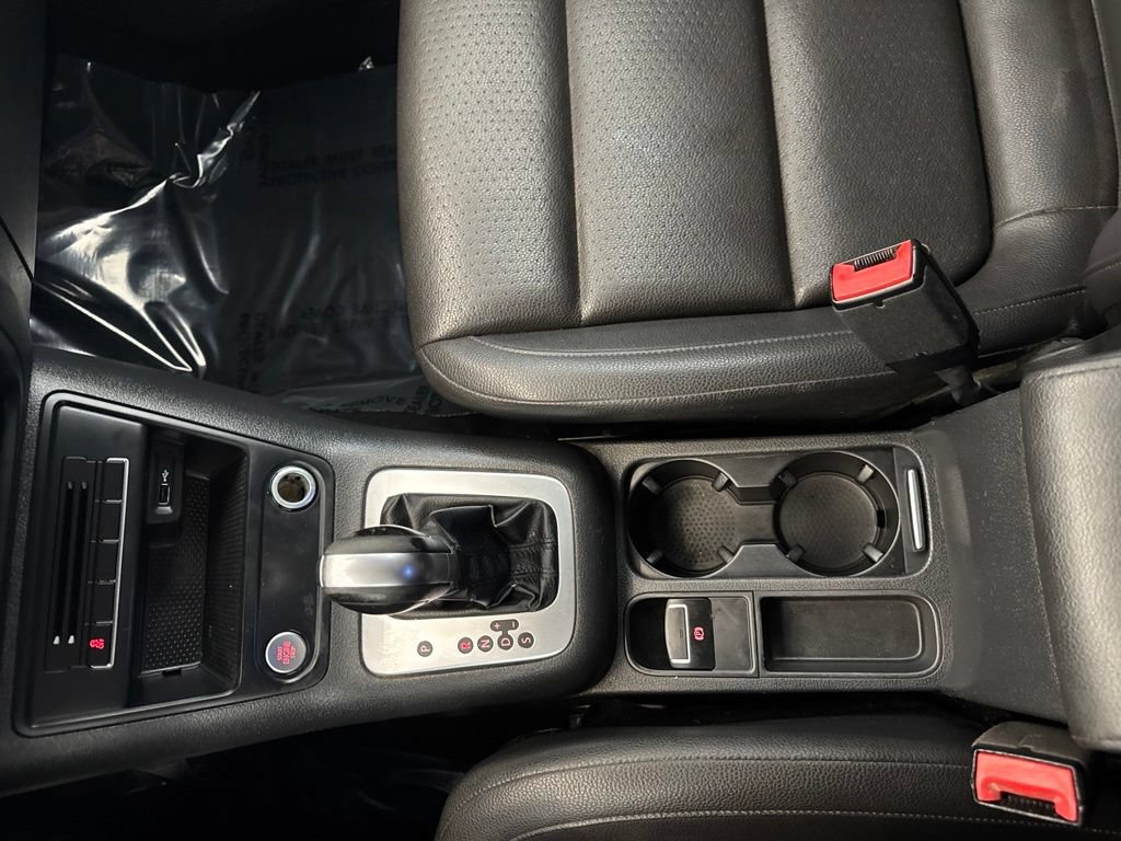 Used 2016 Volkswagen Tiguan S FWD image 16