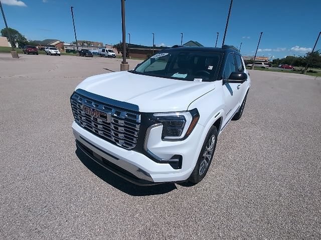 Used 2026 GMC Terrain Denali AWD/4WD image 18