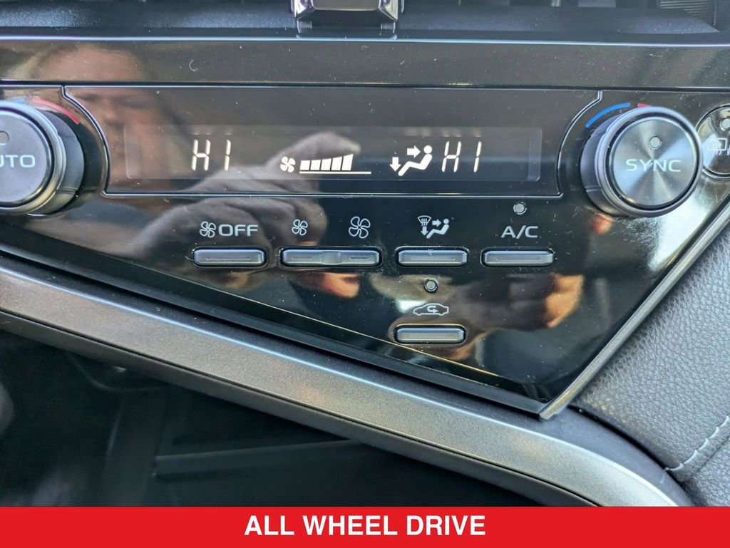 Used 2022 Toyota Camry SE image 27