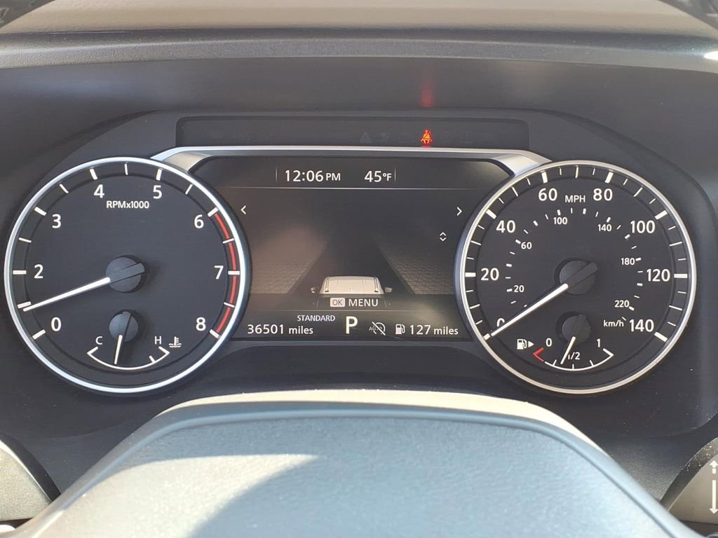 Used 2025 Nissan Rogue SV FWD image 33
