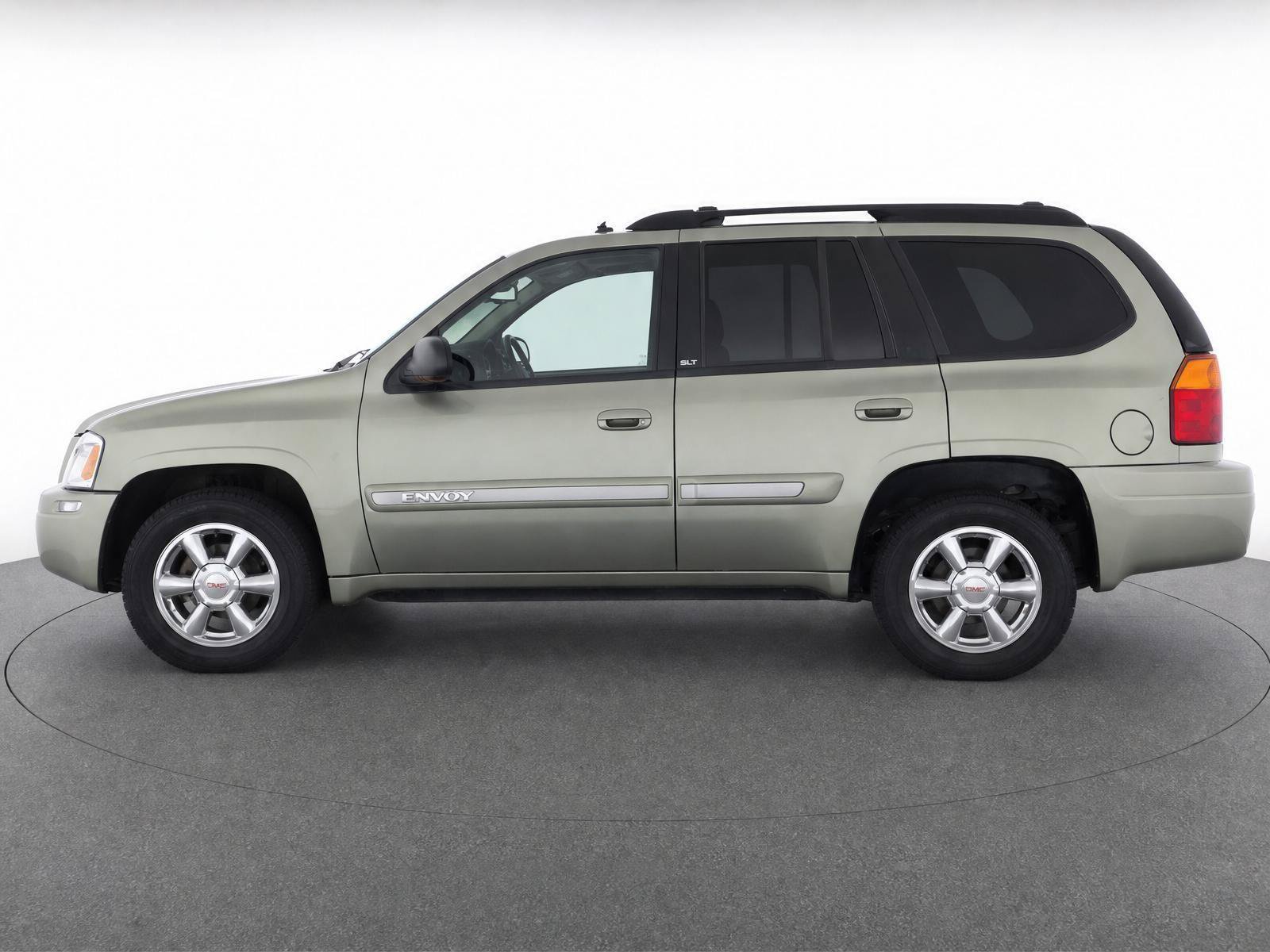 Used 2004 GMC Envoy SLT RWD image 9