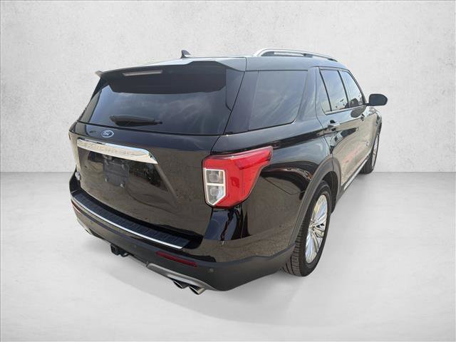 Used 2023 Ford Explorer King Ranch w/ Technology Package RWD image 5
