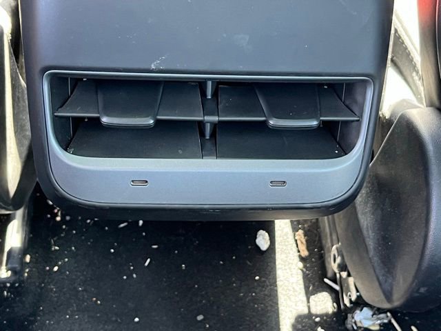 Used 2023 Tesla Model 3 Standard Range image 20