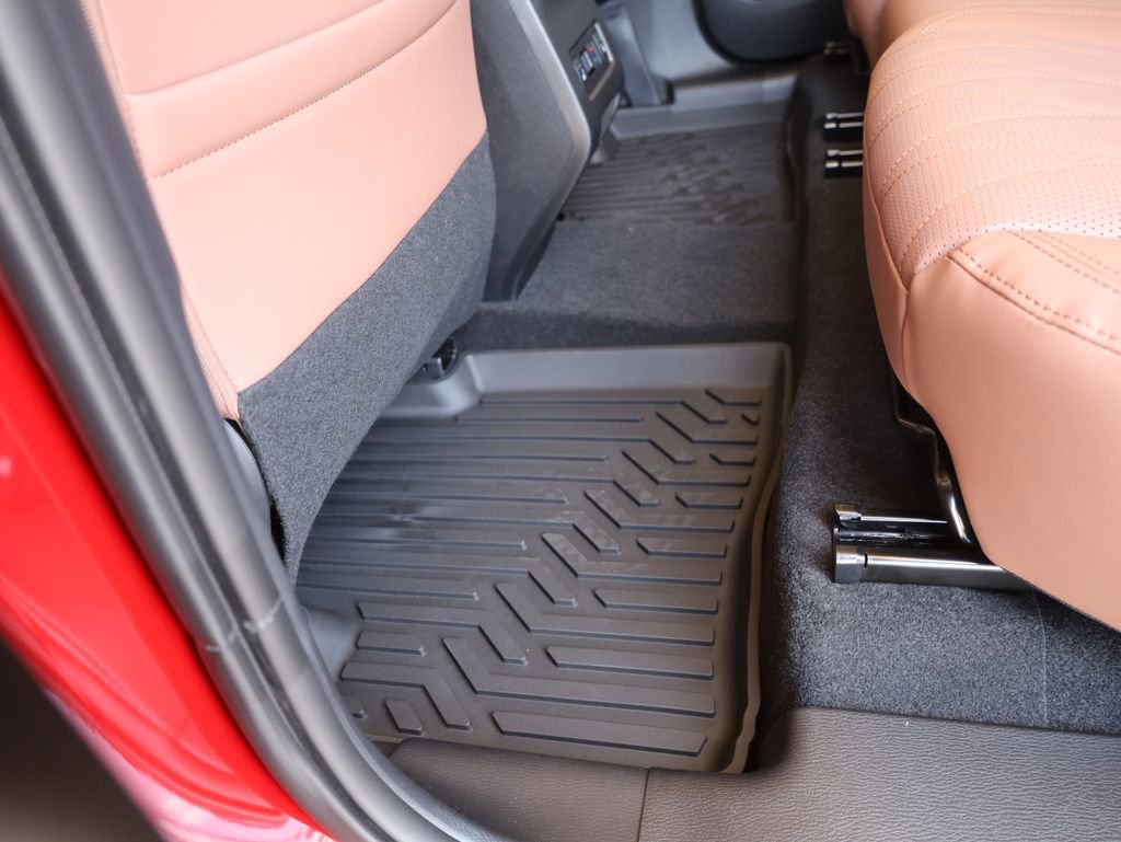New 2025 Mitsubishi Outlander SEL image 59