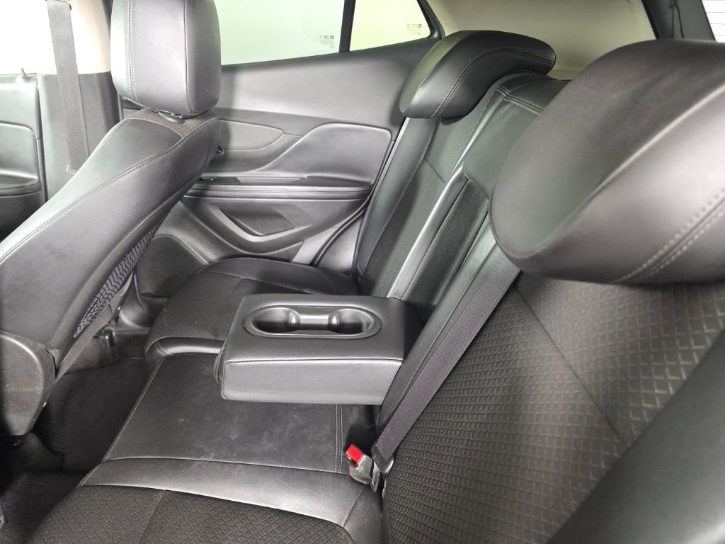 Used 2019 Buick Encore Preferred image 28