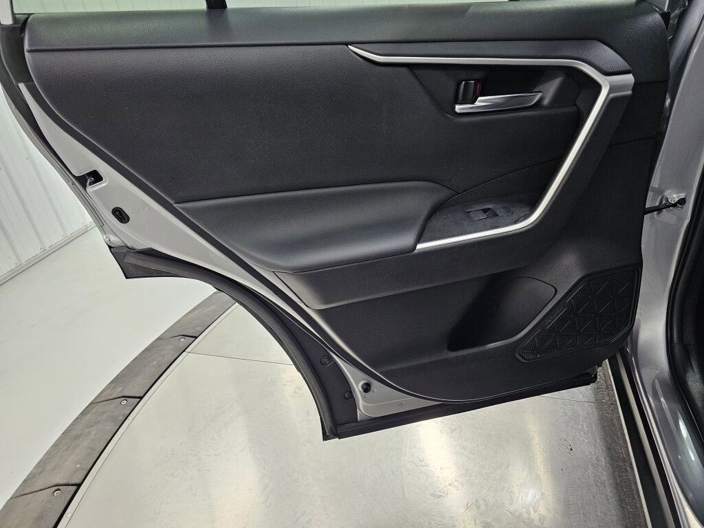 Used 2024 Toyota RAV4 XLE image 23