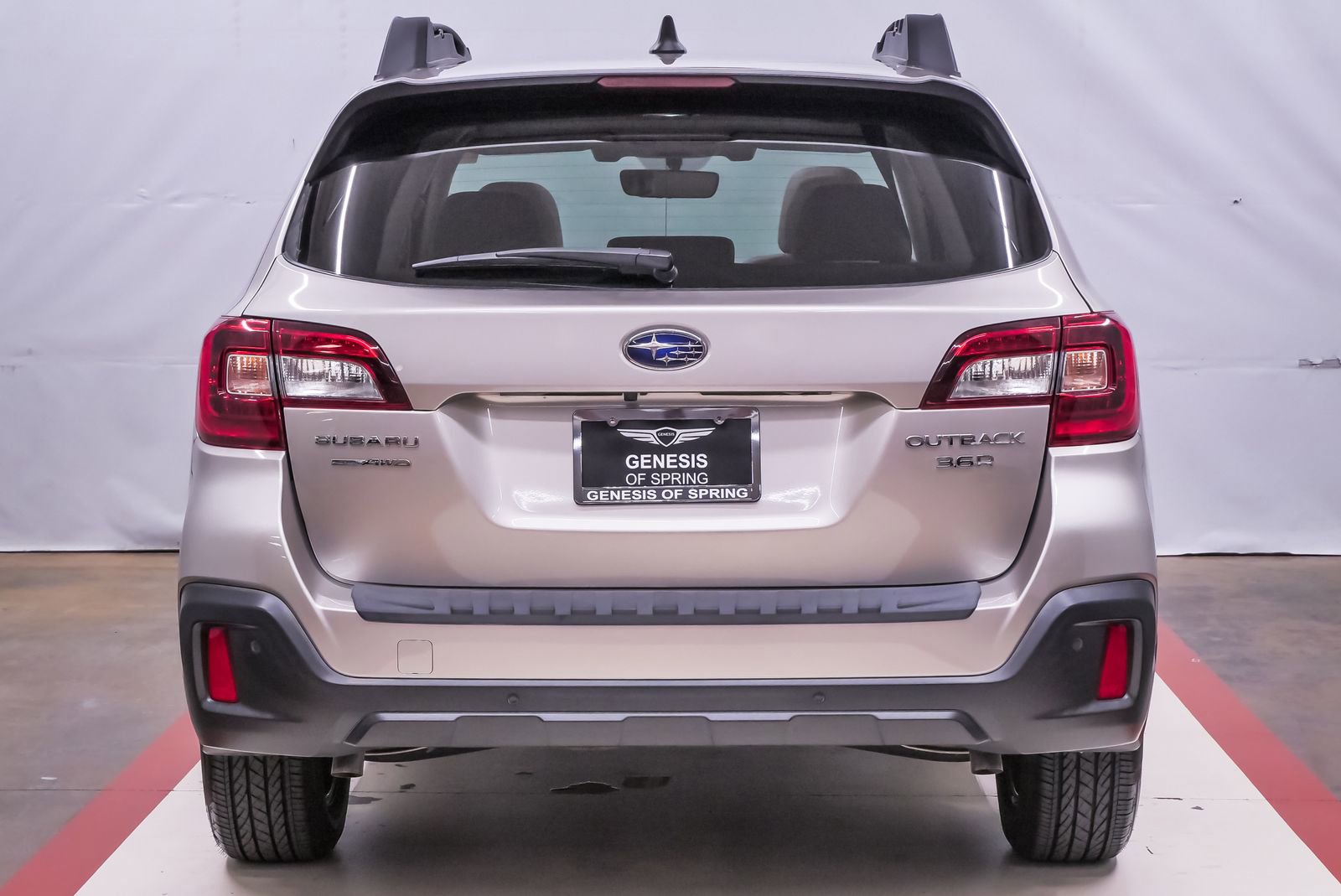 Used 2018 Subaru Outback 3.6R Limited image 7