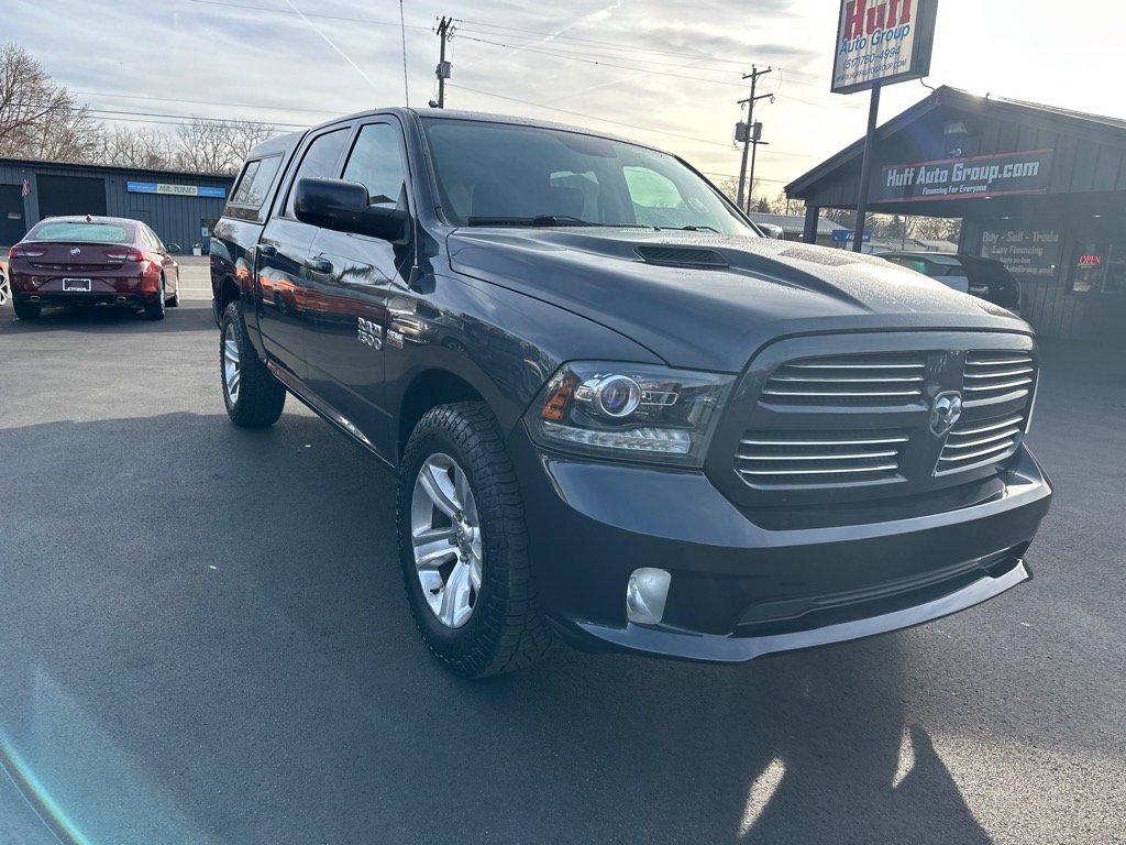 Used 2016 RAM 1500 Sport w/ Convenience Group AWD/4WD image 4