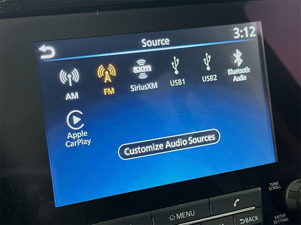 Used 2024 Nissan Frontier SL w/ Technology Package image 27