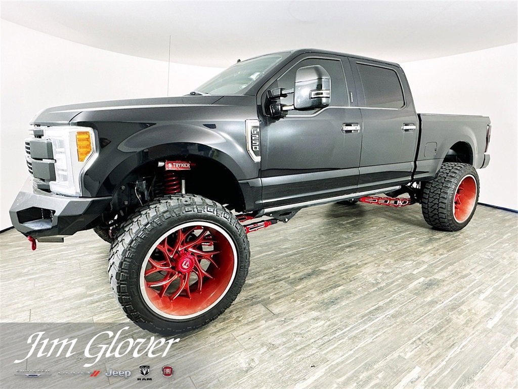 Used 2019 Ford F250 Platinum w/ Platinum Ultimate Package image 4