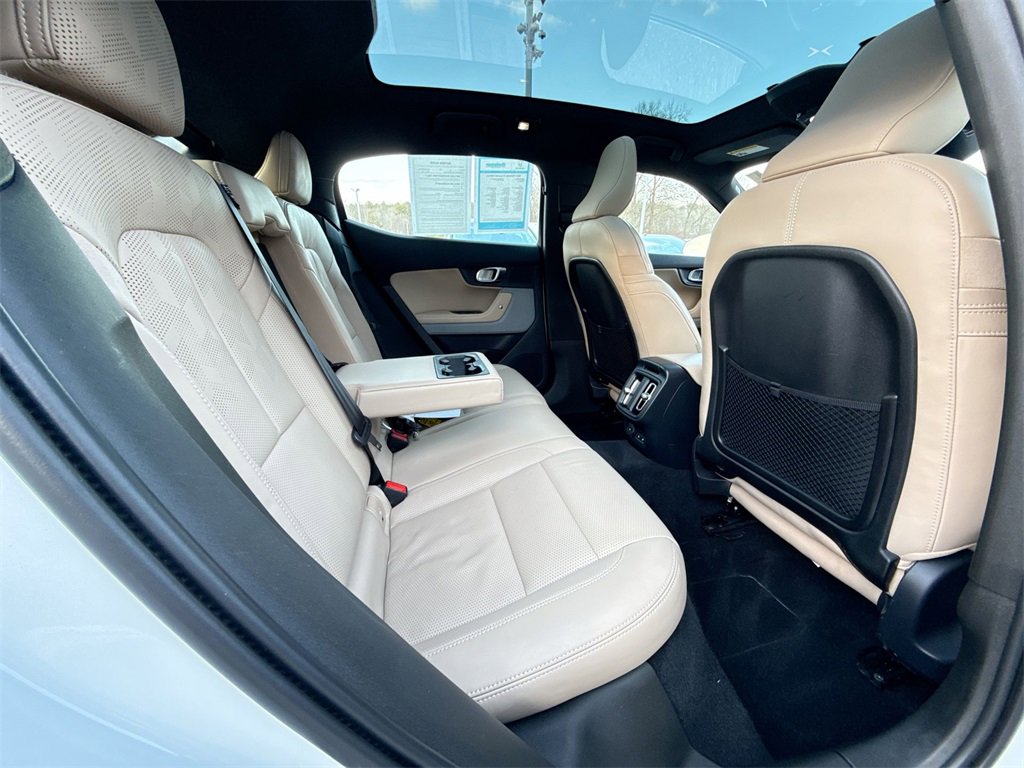 Used 2021 Polestar Polestar 2 image 24