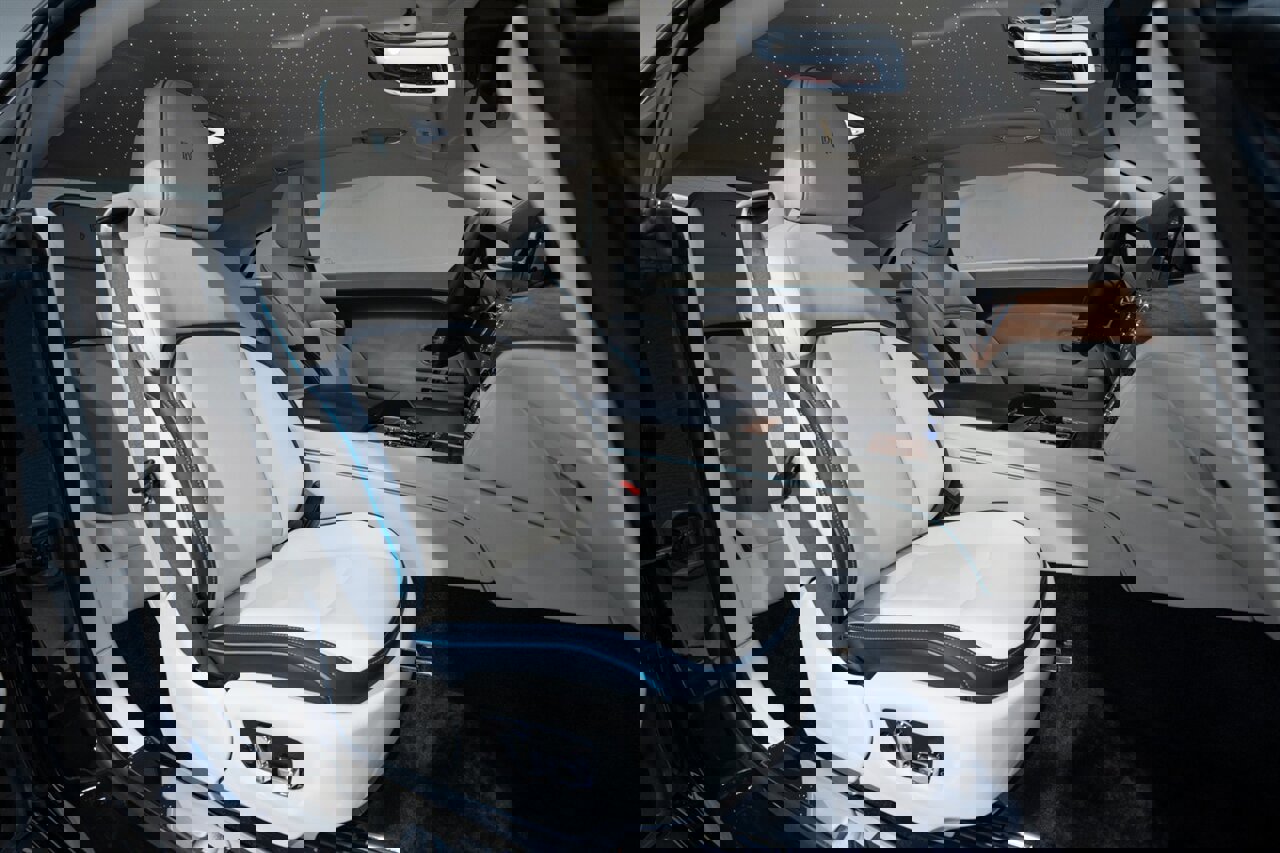 Used 2024 Rolls-Royce Spectre w/ Spectre Launch Package image 34