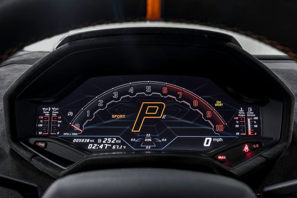 Used 2023 Lamborghini Huracan Tecnica image 16