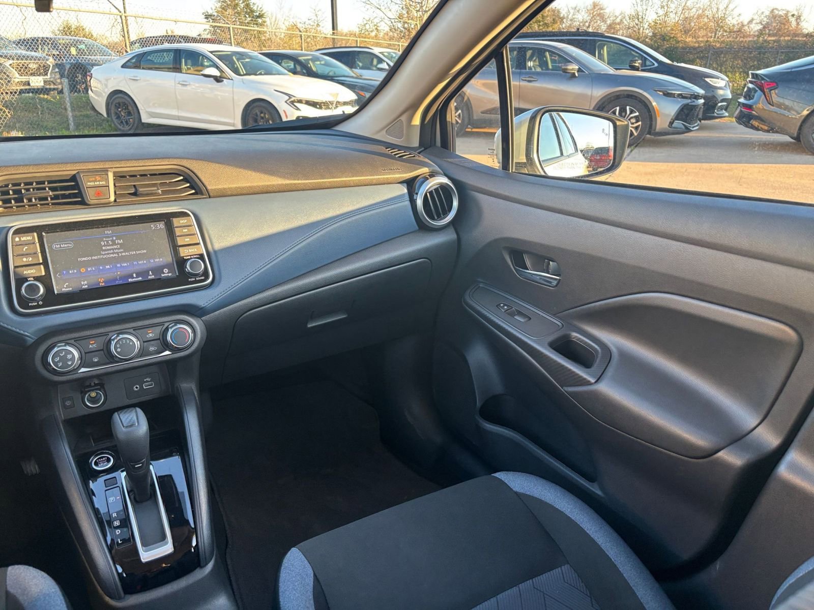 Used 2025 Nissan Versa SV image 33