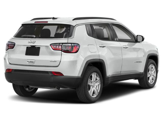 Used 2022 Jeep Compass Latitude AWD/4WD image 2