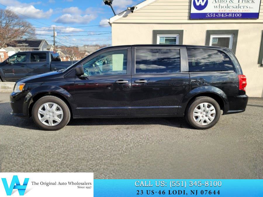 Used 2019 Dodge Grand Caravan SE w/ UConnect Hands-Free Group image 7