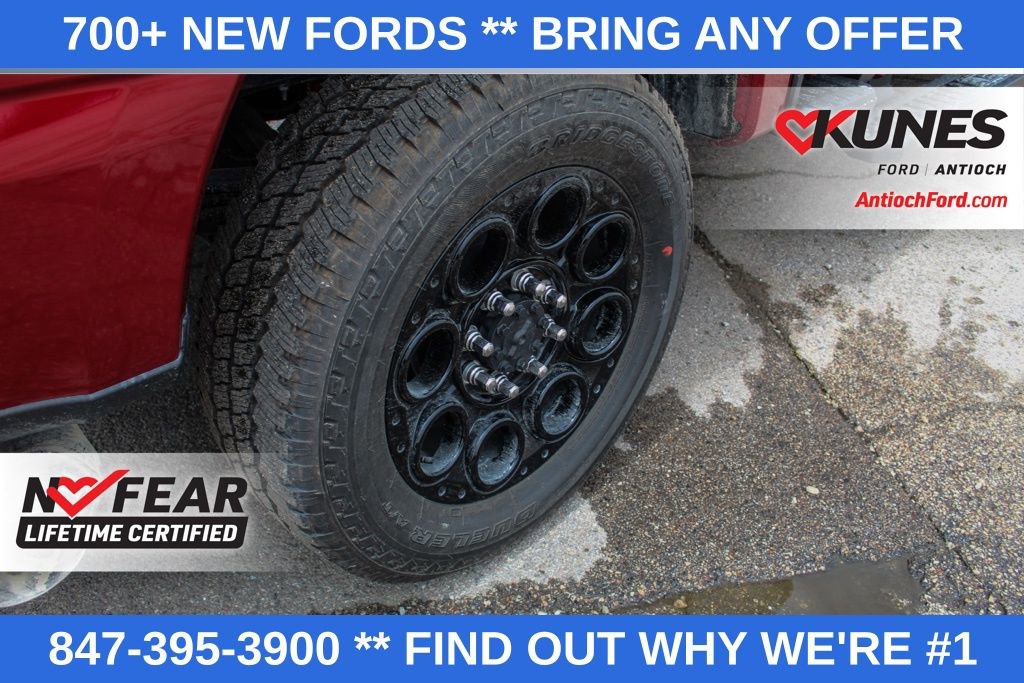 New 2025 Ford F250 Lariat w/ Black Appearance Package image 15